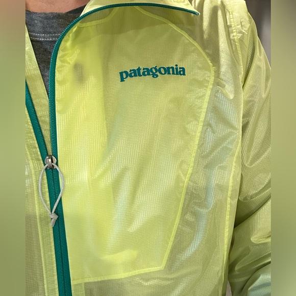 Patagonia Transparent Neon Rainshell - Picture 3 of 4
